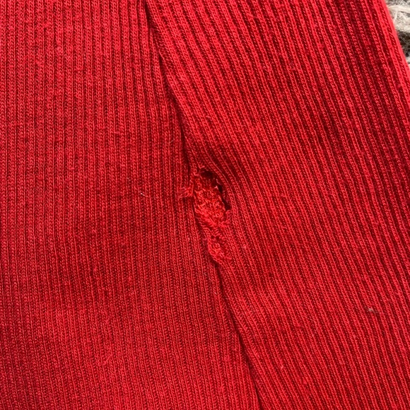 Vintage Y2K Old Navy red floral lace trim ribbed tank top sz M - Picture 11 of 12